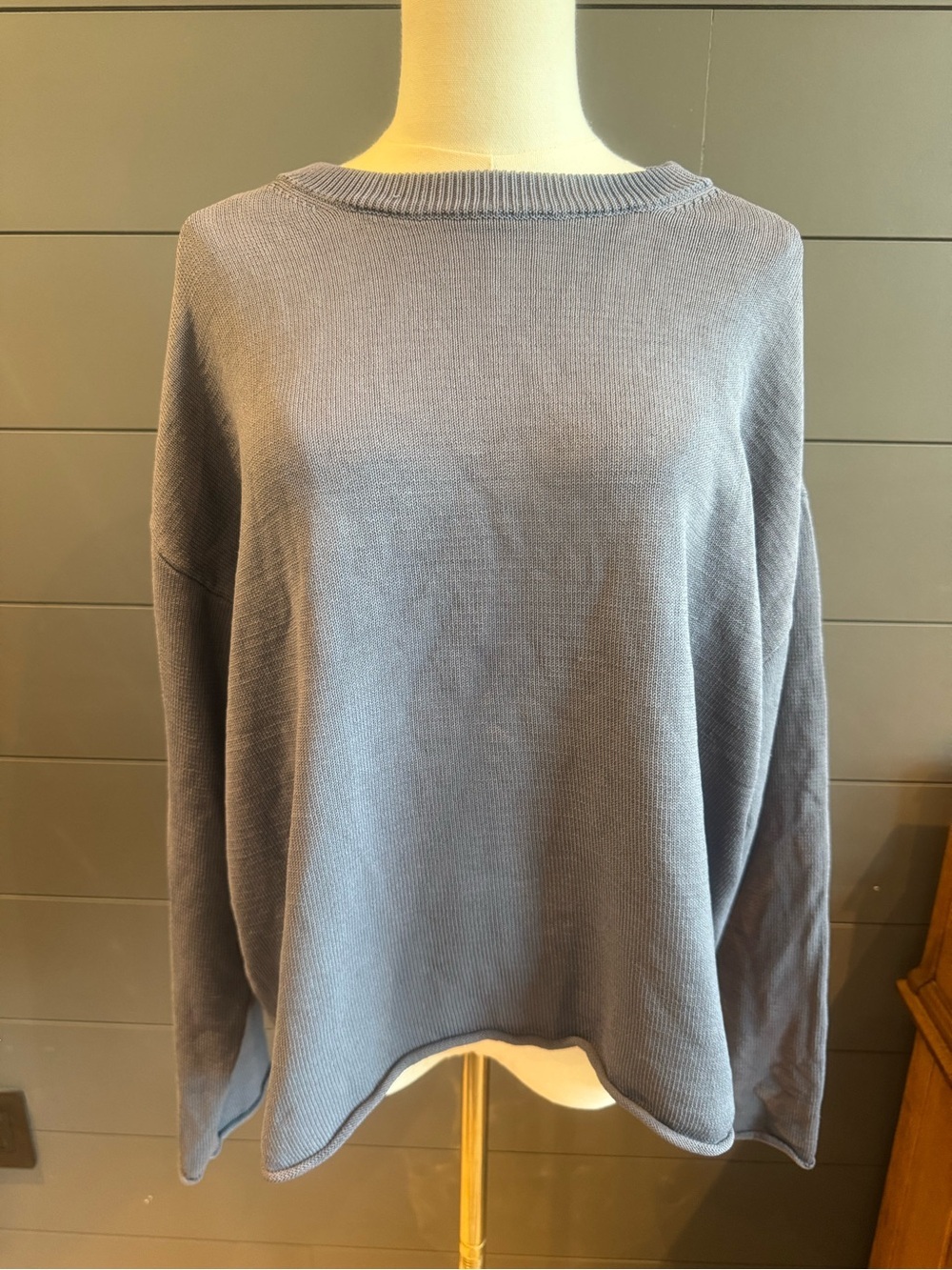 H&M Gray/Dusty Blue Fine Knit Relaxed Crewneck Sweater Basic Minimalist NWT